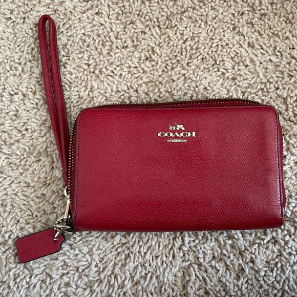 Coach Handbags - COACH WALLET